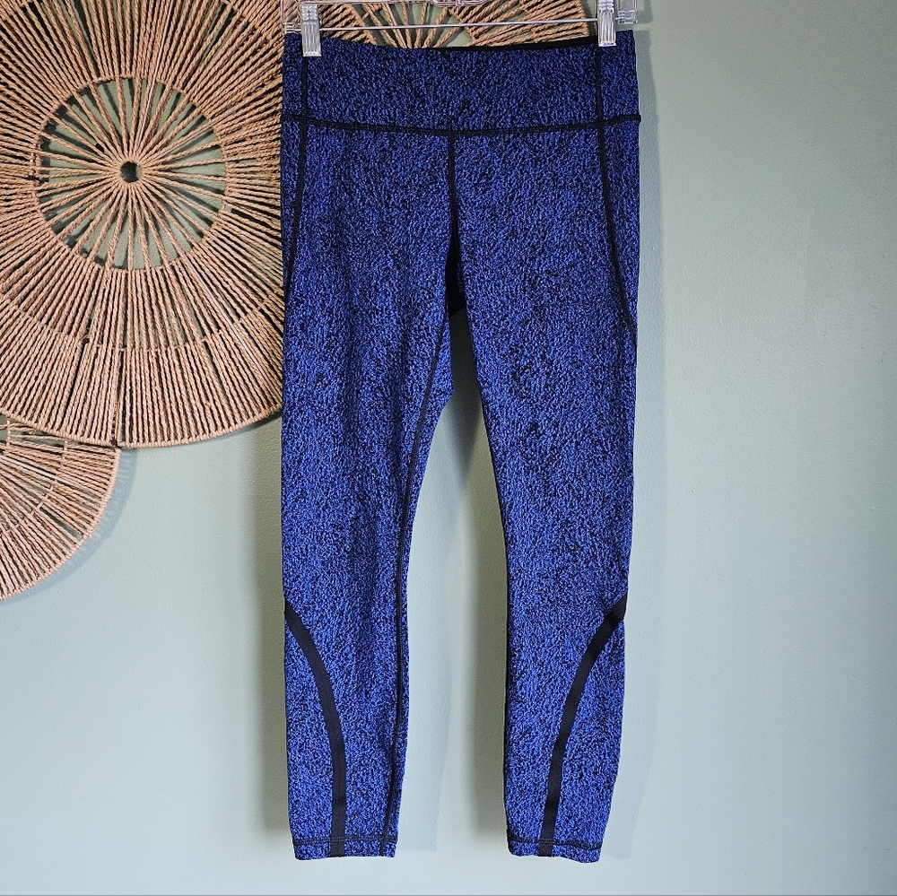 Lululemon On Track Tights in Circuit Cerulean Blue Black Luxtreme W5AGES